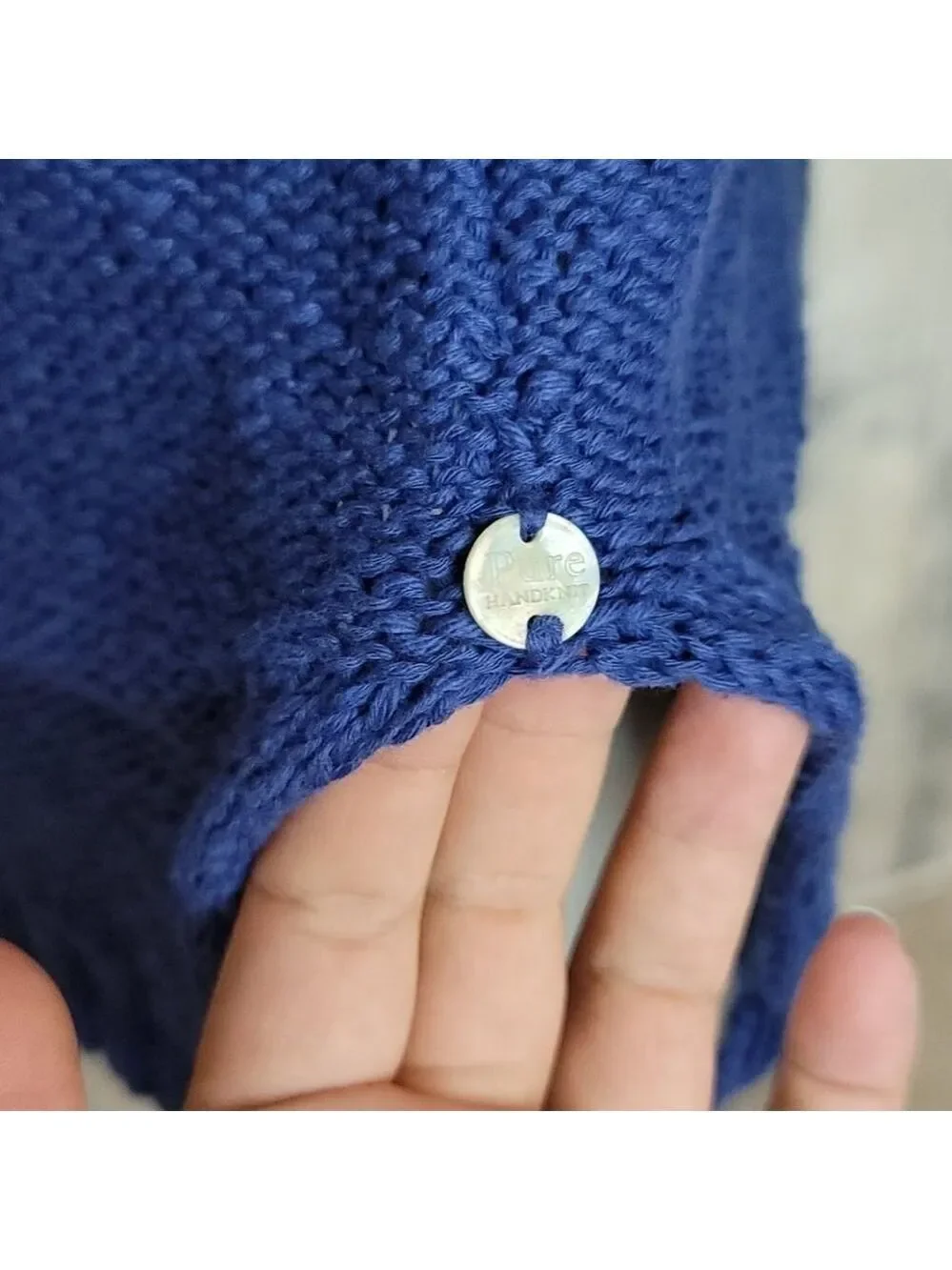 Pure Handknit cozy cre neck sweater